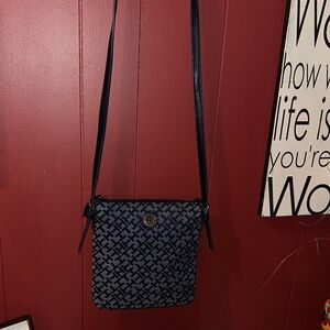 Tommy Hilfiger Crossbody Bag